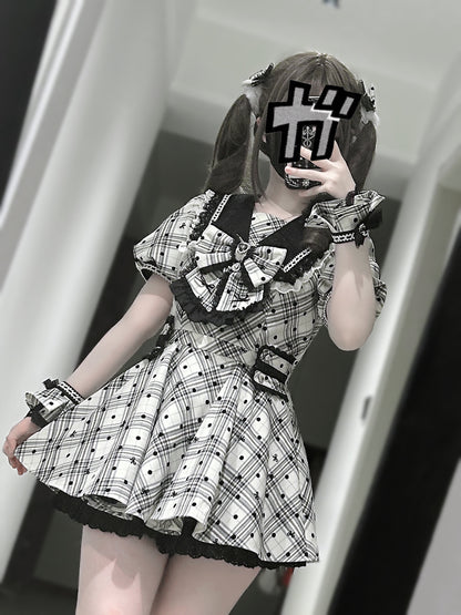 [Reservation deadline August 1] Dot lace sailor dress setup + accessories