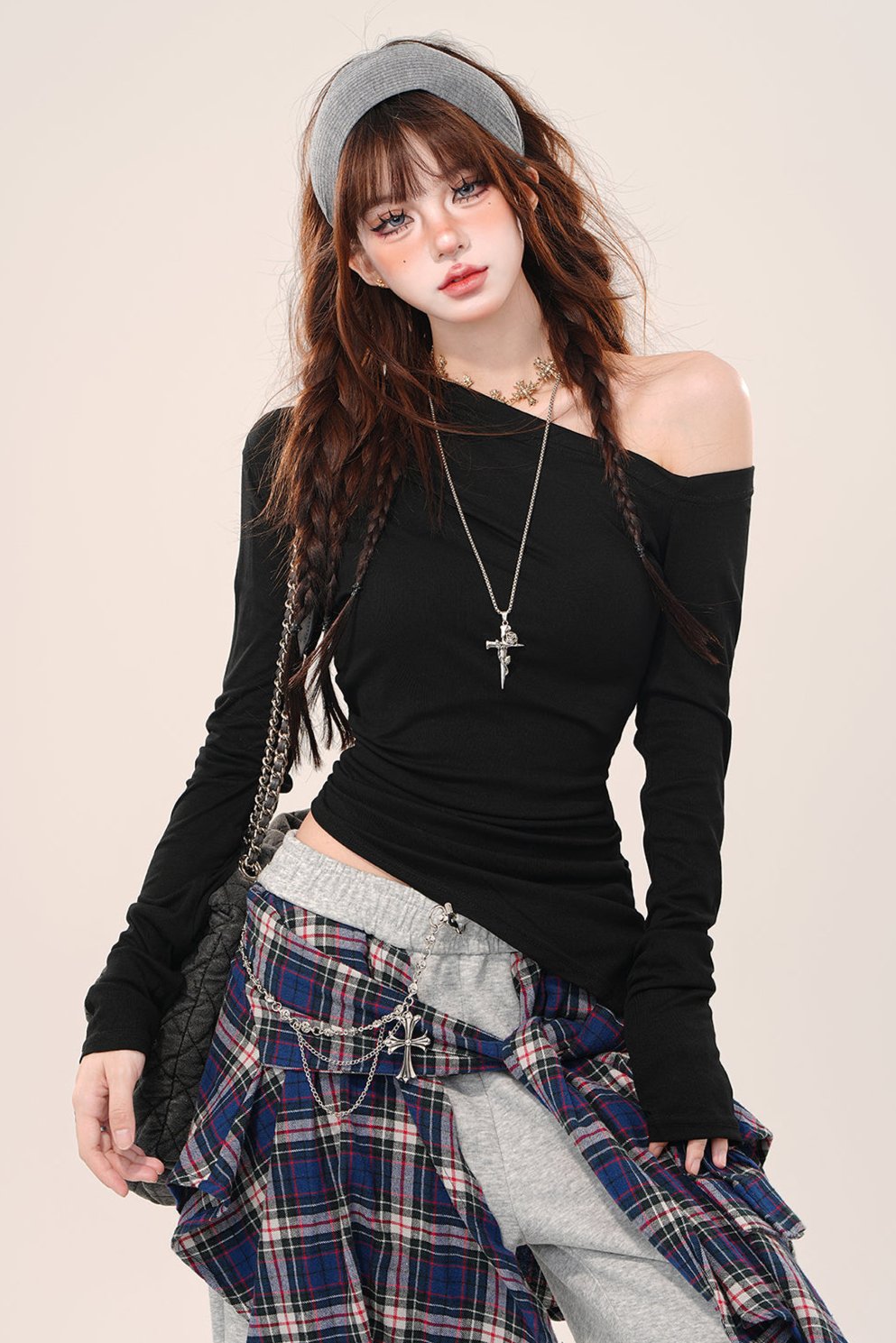 Irregular shoulder long sleeve top