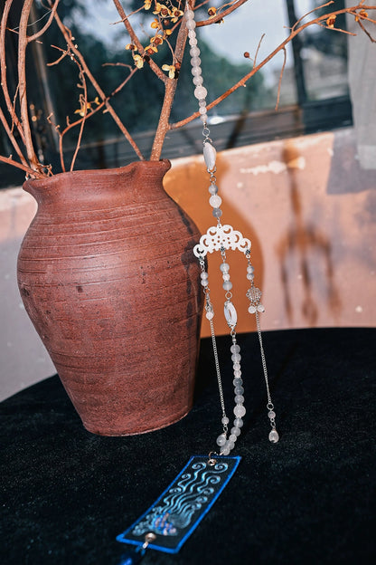 フローティングフィンペンダント