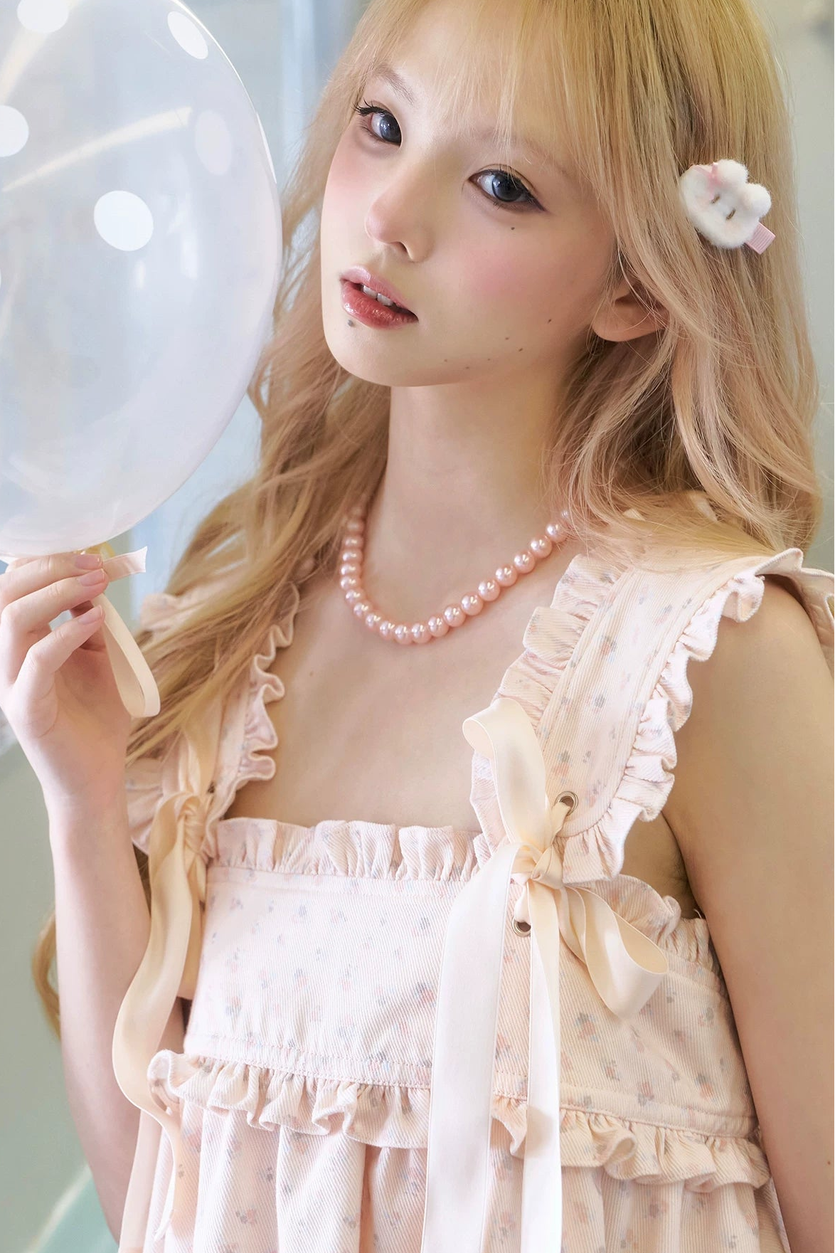 テンダーピンクノースリーブリボンドレス