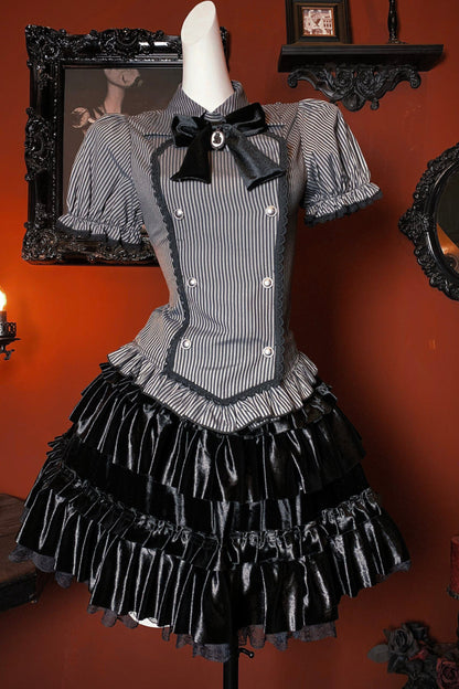 Gothic Lady Puff Sleeve Top