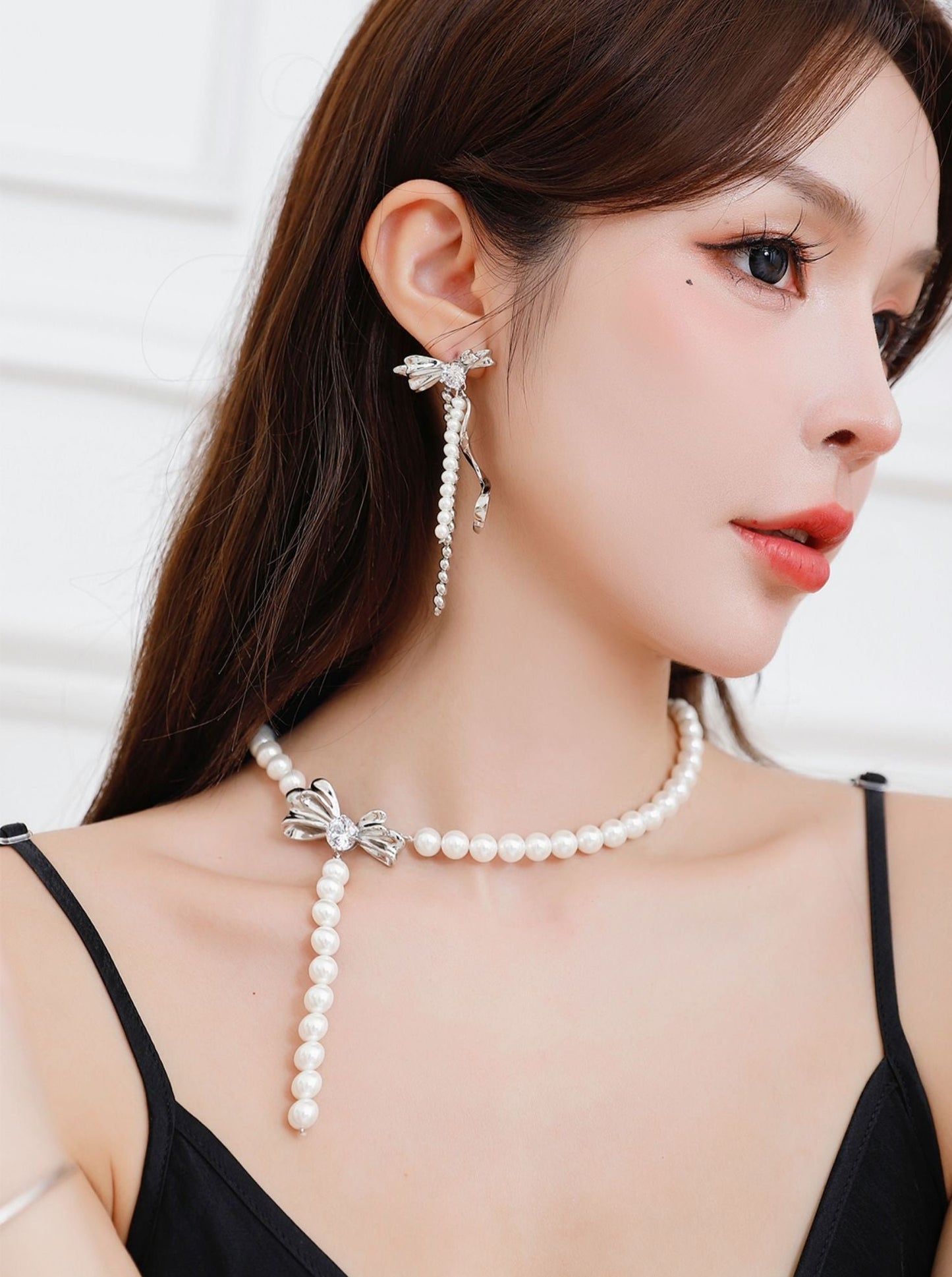 Silver Ribbon Pearl Necklace + Earrings