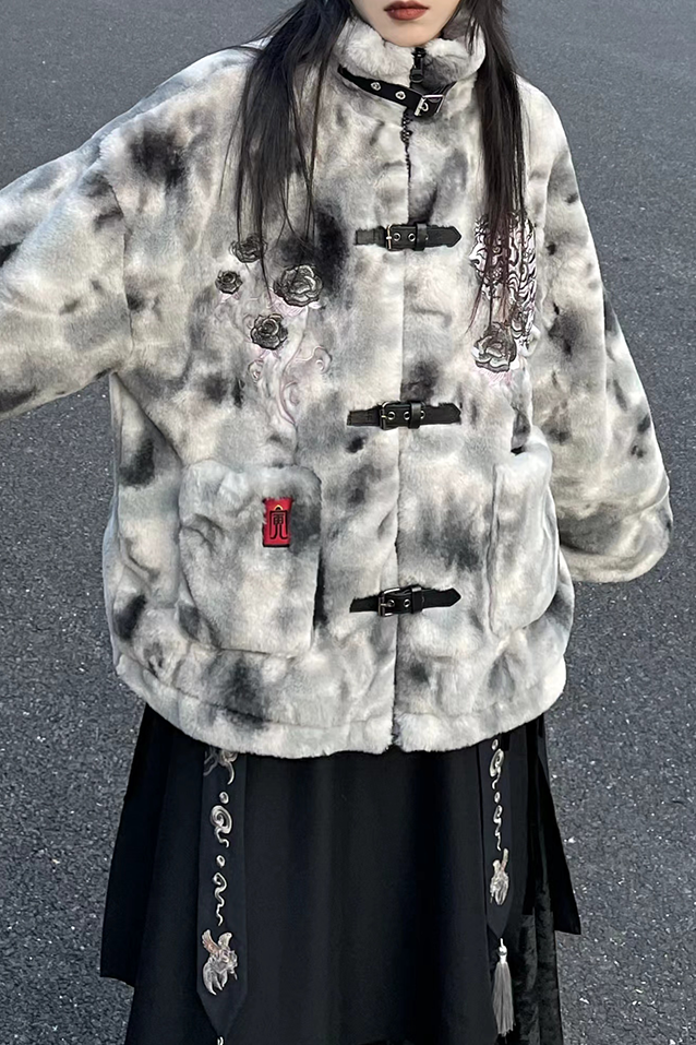 Eccentric House "Yinhu" imitation rabbit plush fur jacket women's winter new Chinese embroidered coat with a stand-up collar and thickened top