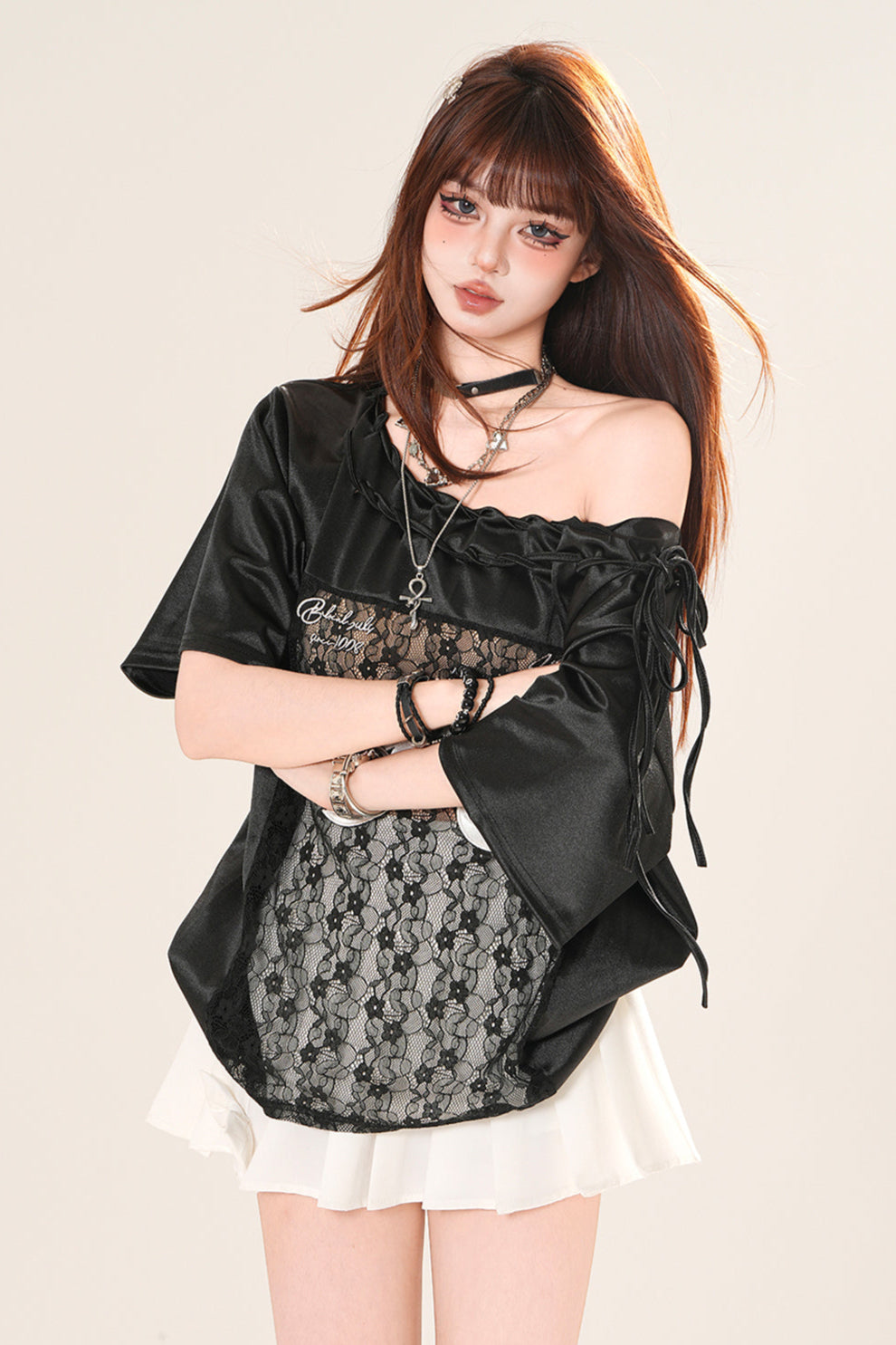 ドリーミーホローショルダートップス