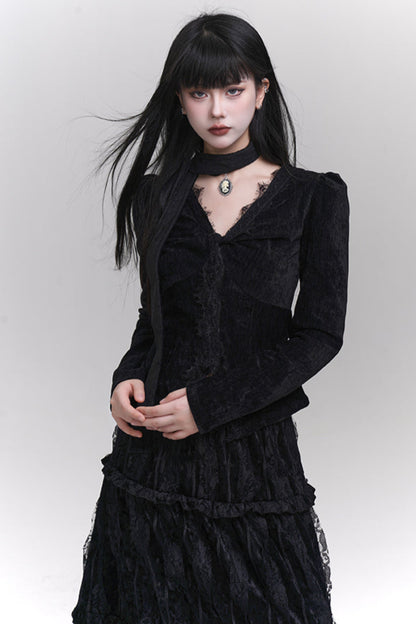 Velvet v-neck top + mode ghost skirt