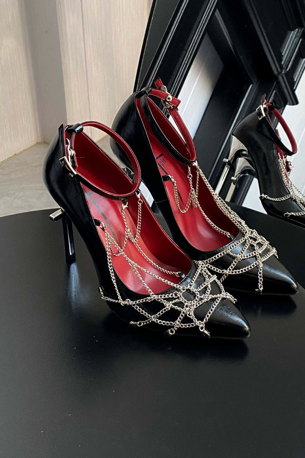 Spider web chain high heels