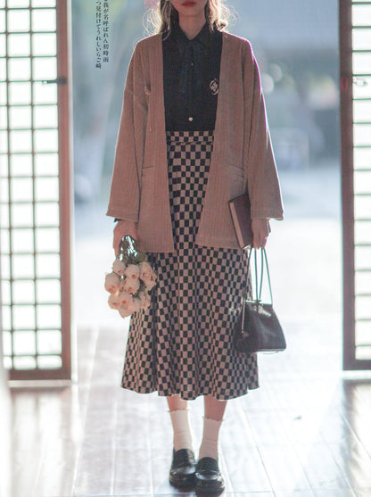 cherry note Showa retro feather jacket + chiffon ribbon shirt + checkered skirt + dark gray skirt + brooch