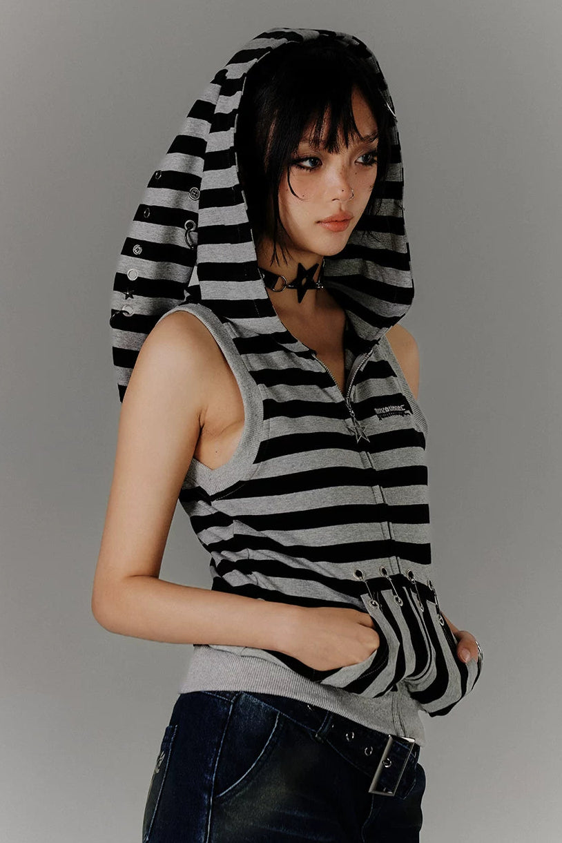 レトロストライプドラビットイヤートップス