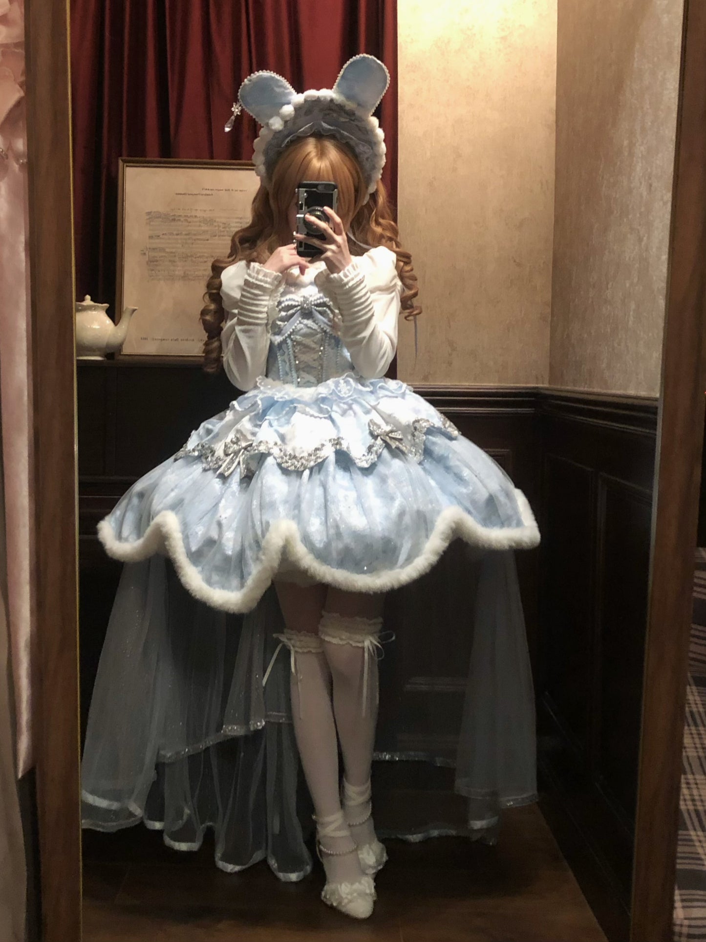 [Deadline for reservations: December 10] Snow Rabbit Ball Blue and Silver Halter Neck Fur Dress Complete Set