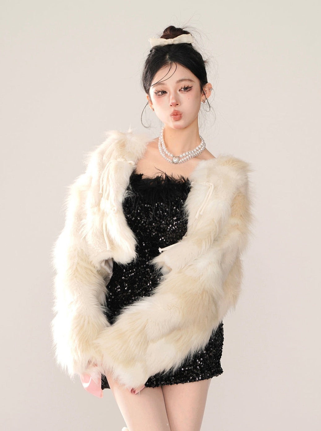 Sequined Lame Fur Off-Shoulder Slit Big Bow Dress [Reservation Item