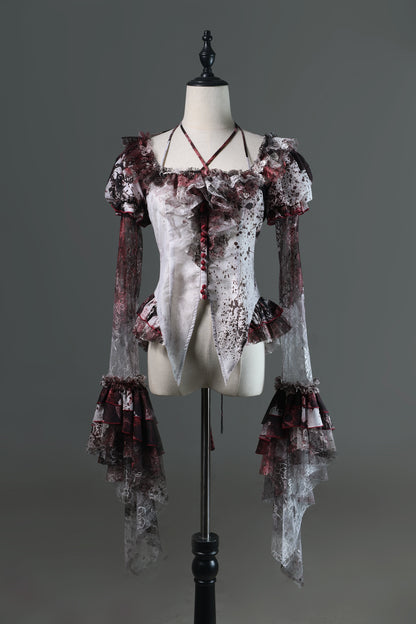 【12月10日予約締切】Bloodstainedスクエアホルターネックフレアスリーブトップス