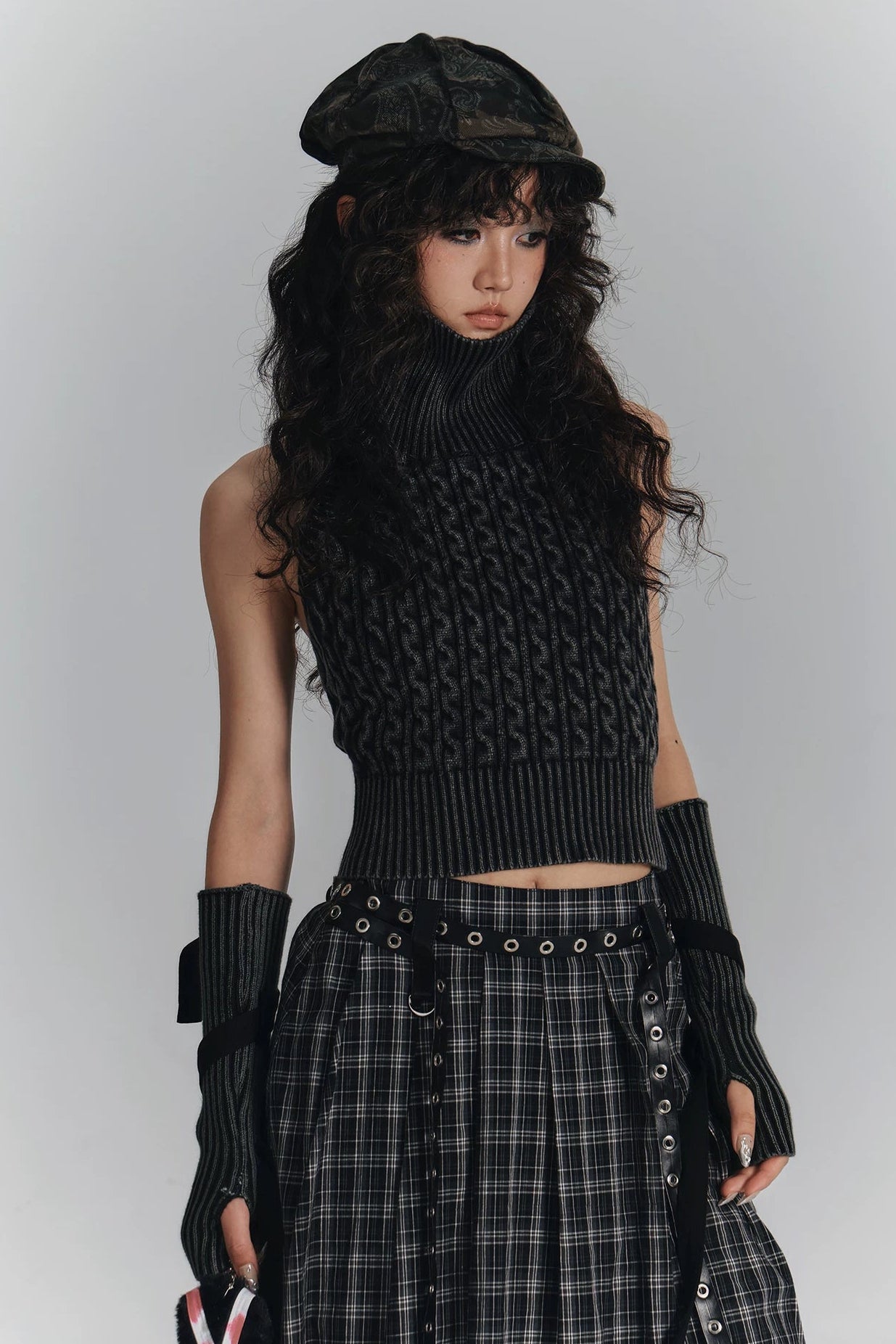 ダークパンクスリムニットベスト