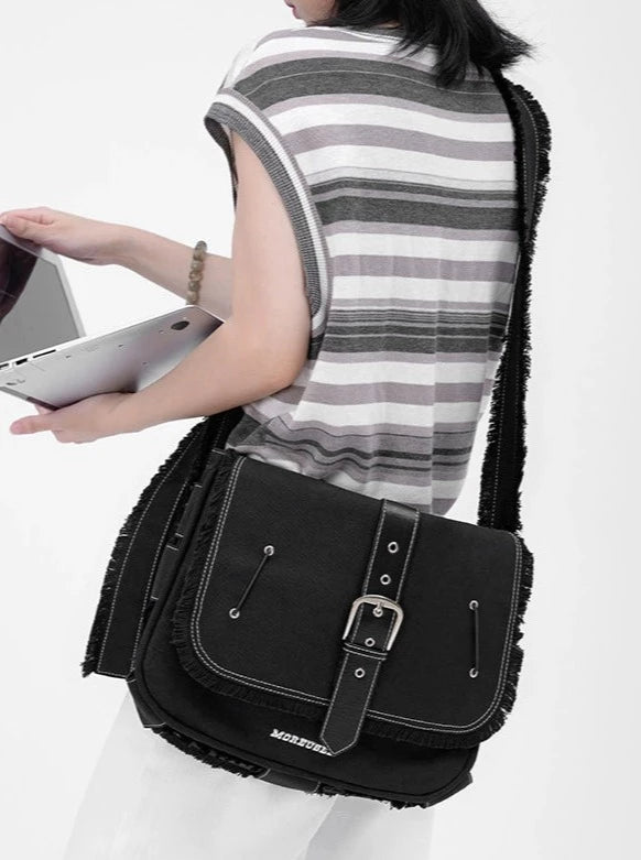 Belt Fringe Mode Shoulder Bag