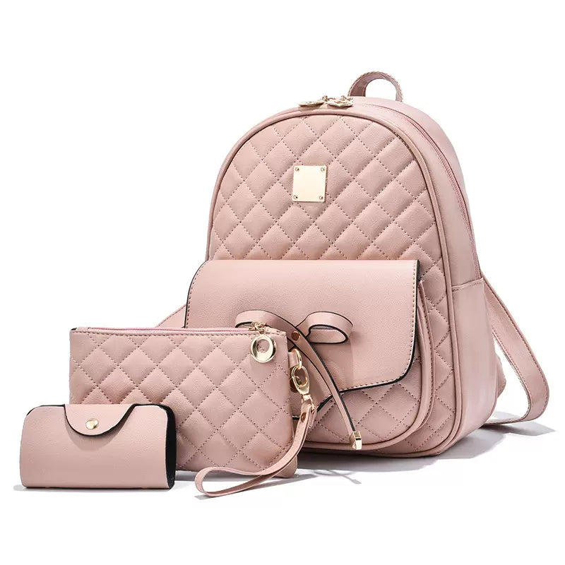 Novelty with purchase of 30,000 yen or more] Quilted backpack + pouch + case 3-piece set