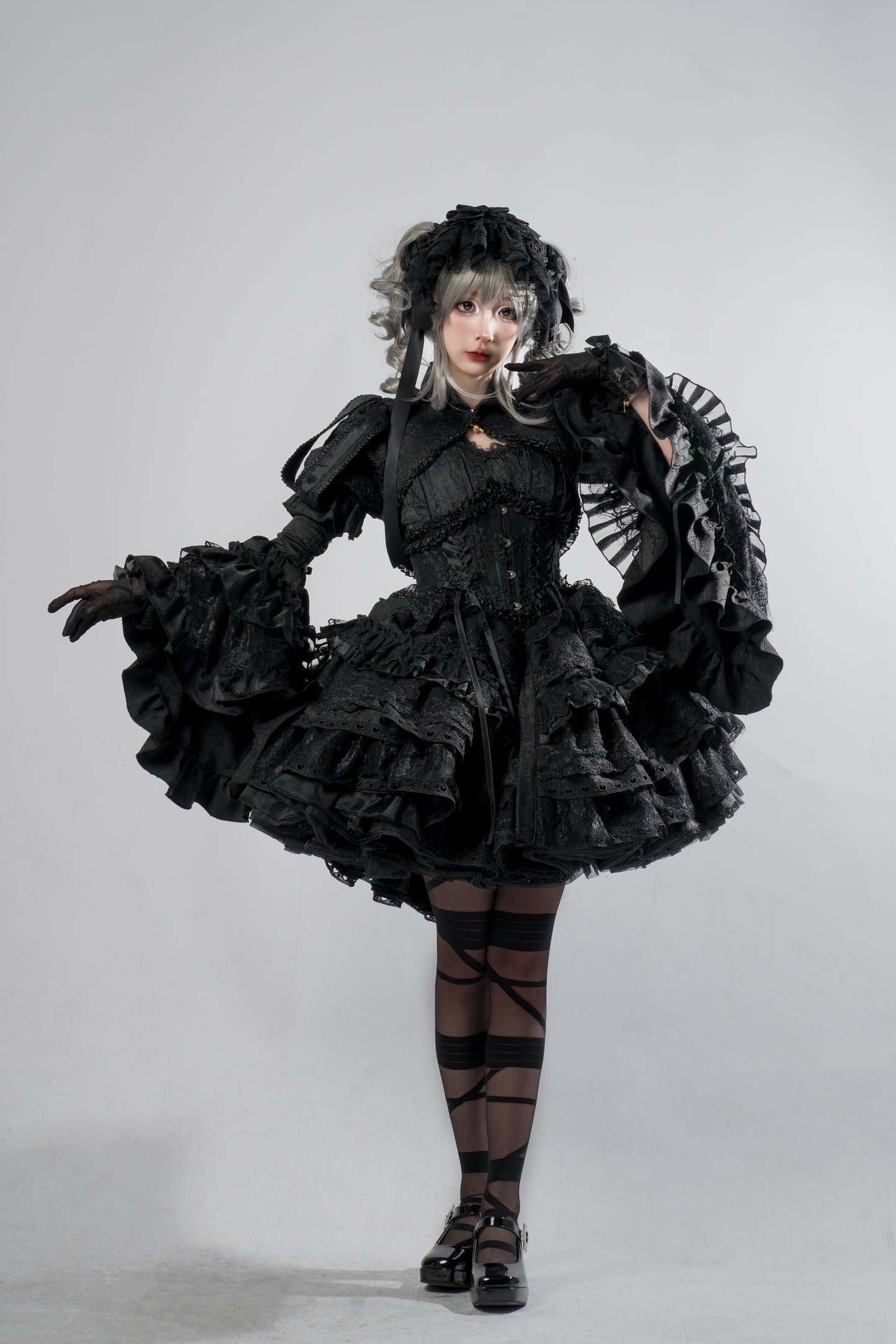 [Deadline for reservation: February 27th] Sword in the Stone Gothic Lolita Dress Suit Complete