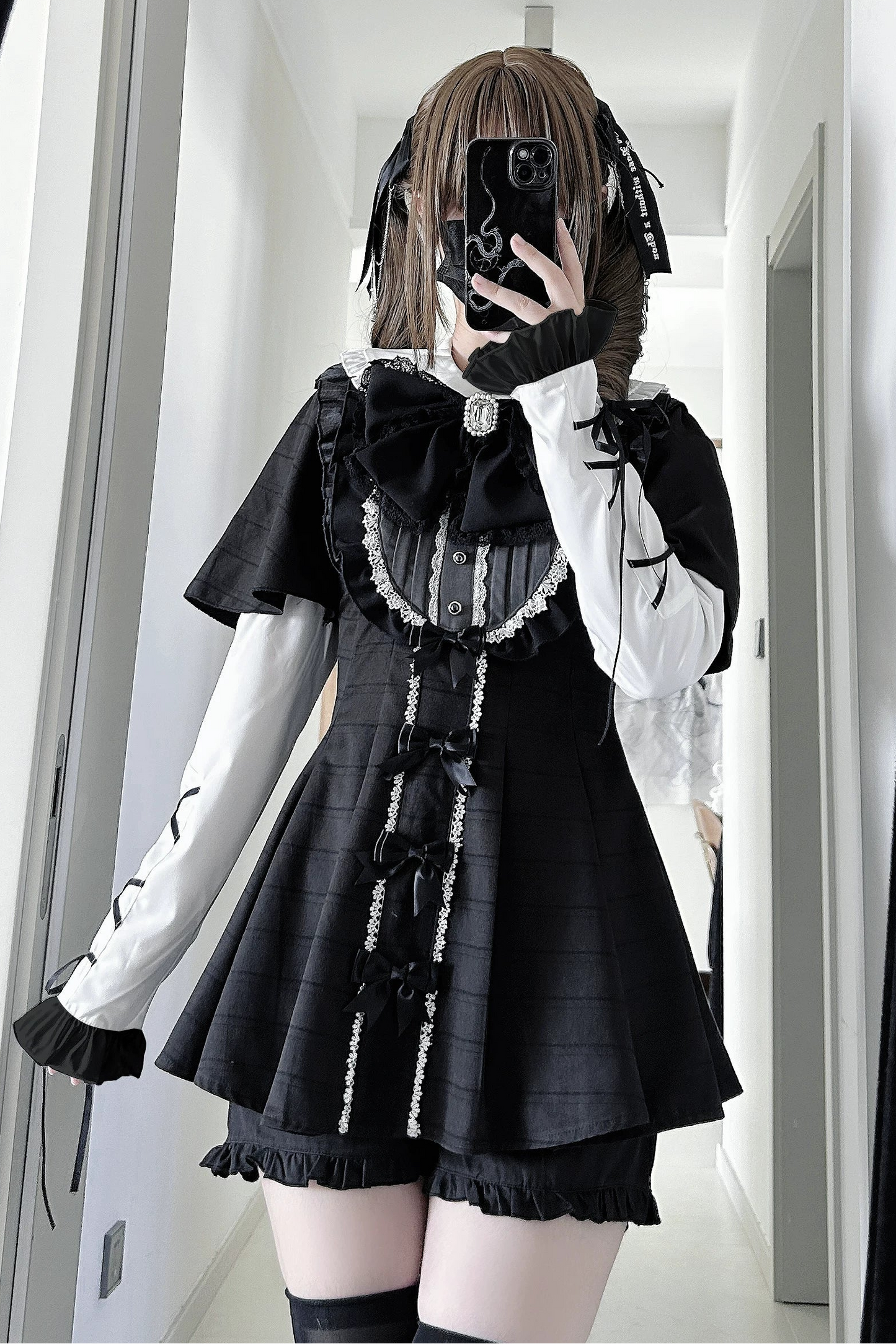 【3月1日予約締切】グレーブラックジュエルリボンフリルドレス＋ロングスリーブ＋ショートパンツフルセット