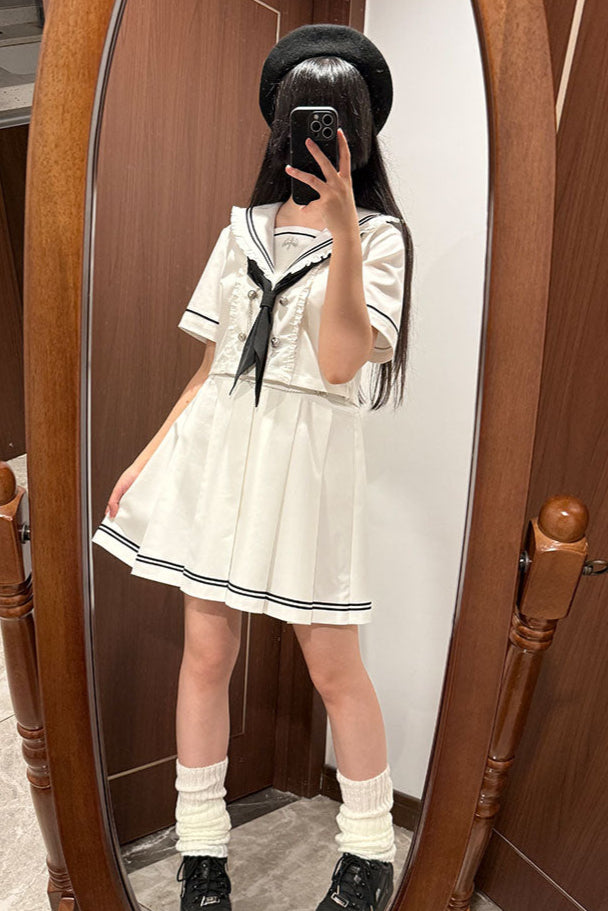 Sailor collar top + pleated skirt