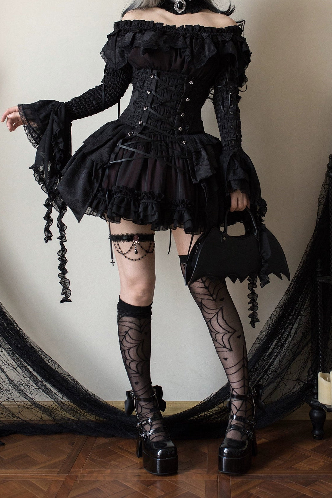 [Deadline for reservations: December 26th] witch's condition Gothic Lolita Off-Shoulder Top + Skirt + Full Set