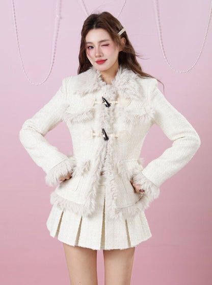 Quilted cotton wool coat + small fragrance skirt