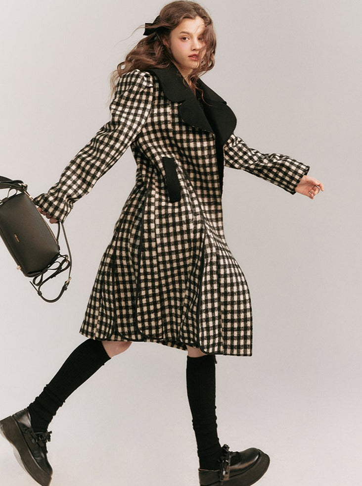 Big Collar Over Check Wool Coat