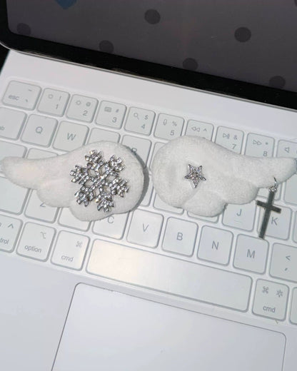 Snowflake Angel Wing Clip