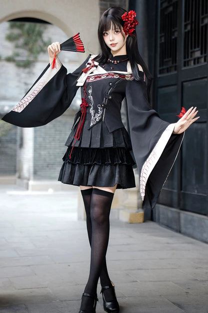 【10月7日予約締切】Black and Red Chinese Dark Gothic Lolita Wide Sleeve Asymmetrical Hem Top + Layered Ruffle Skirt + Necklace + Full Set