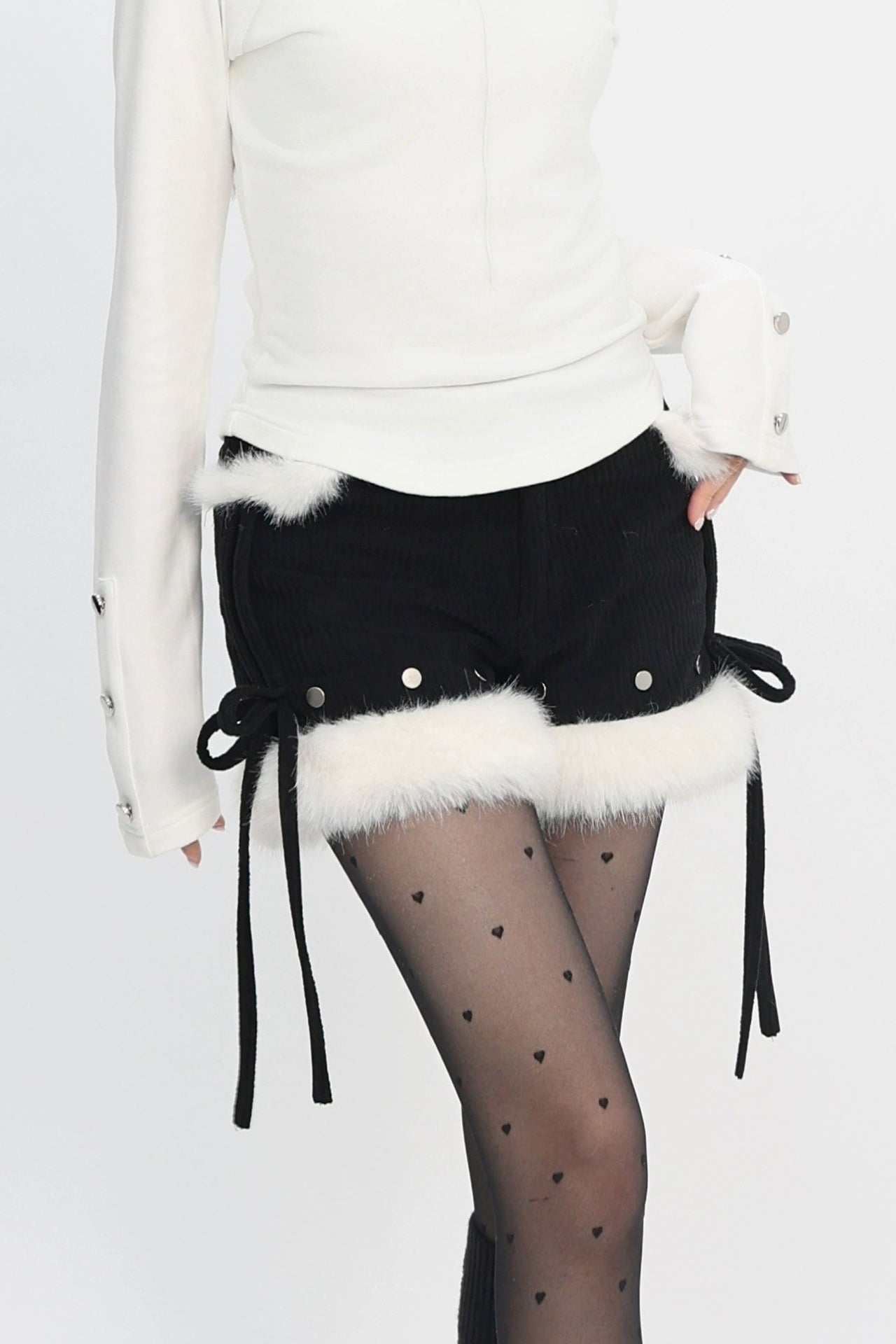 コーデュロイプラッシュファーショートパンツ