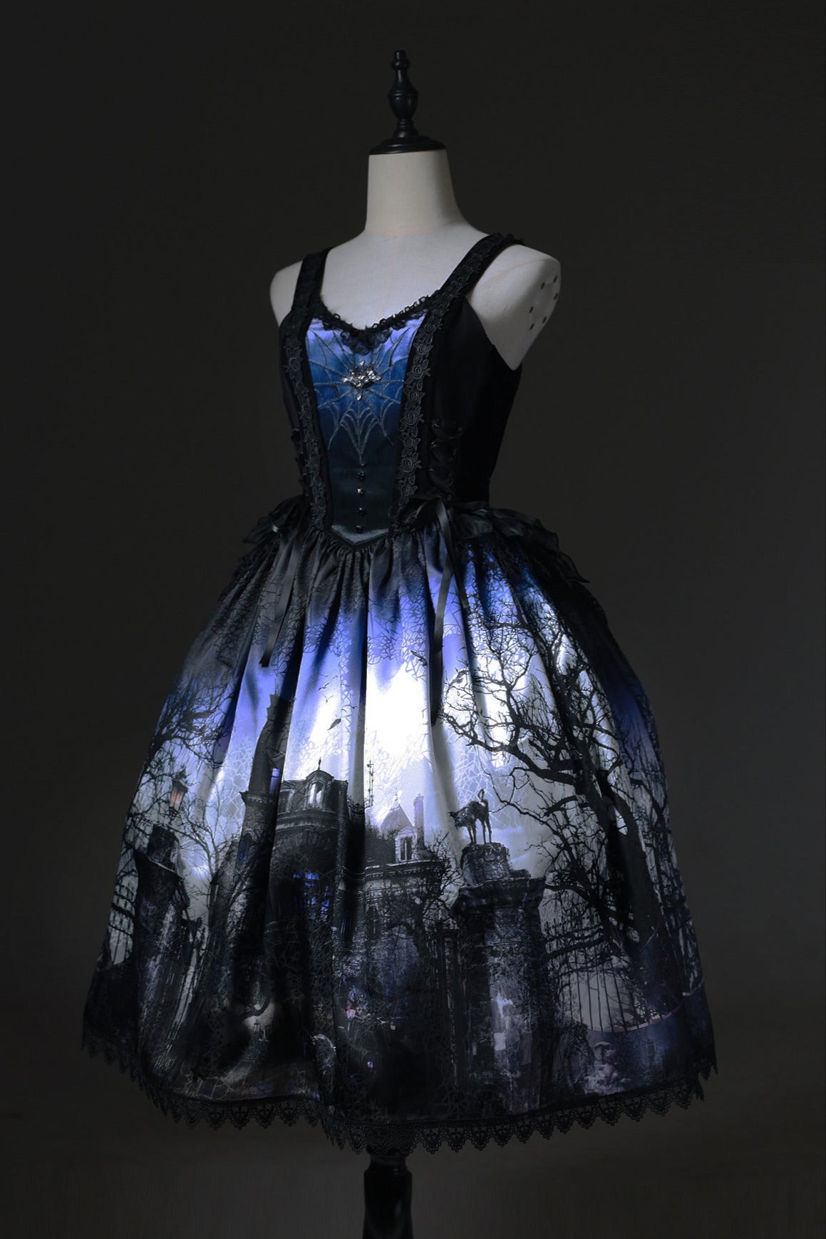 [Deadline for reservations: February 23] Horror House Spider Web Dark Gothic Suspended Dress