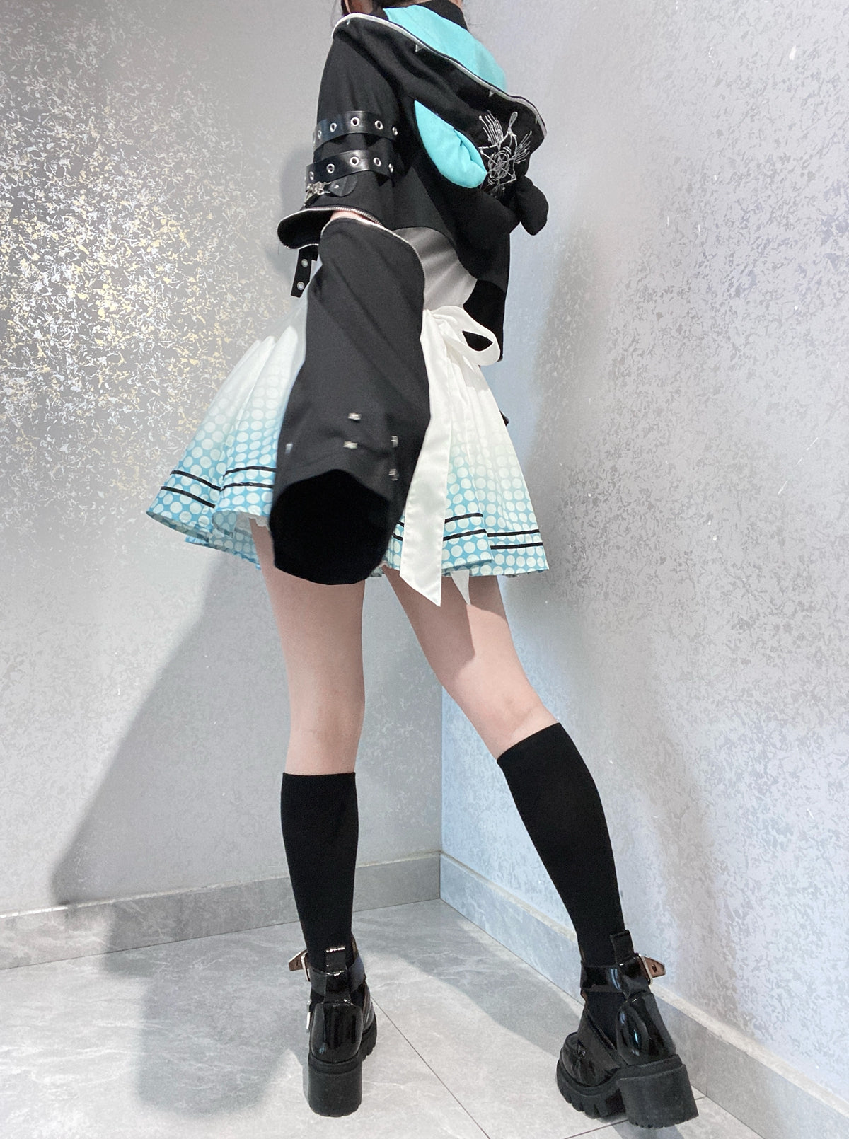 【予約商品】デイリーゴシックレトロパンクスタイルフードジャケット＋プリーツサスペンダースカート