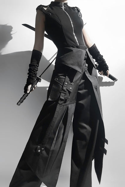 Dark mode sleeveless top + long pants + mode pants