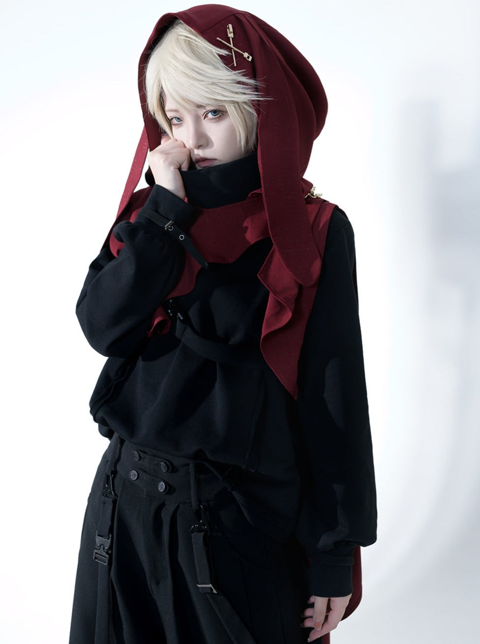 Dark cool jacket + cropped pants + hooded shawl