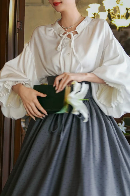 Retro-Traum-Satinbluse