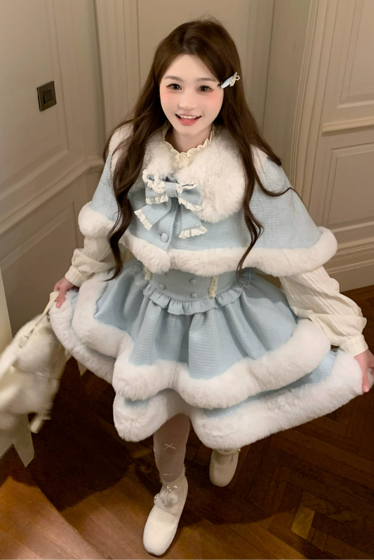 Light blue fur collar cape + suspender skirt + shirt