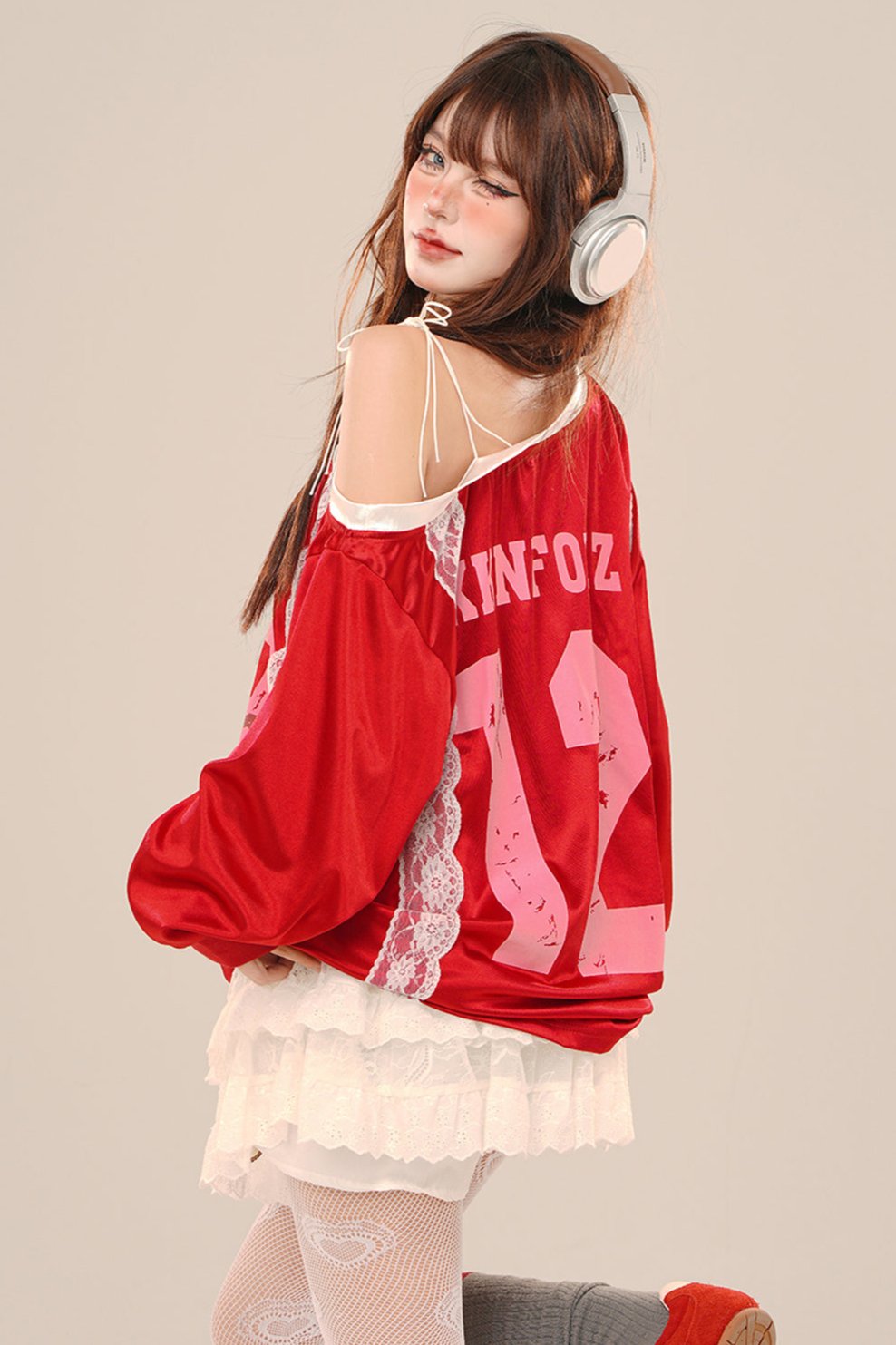 Slanted shoulder lace off shoulder sweatshirt