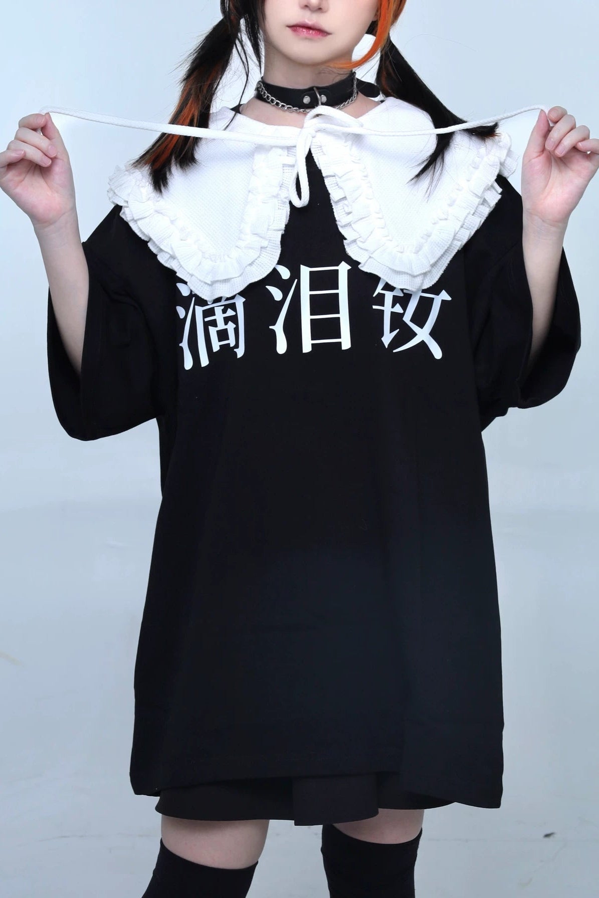 闇堕ちガーリーロゴTシャツ