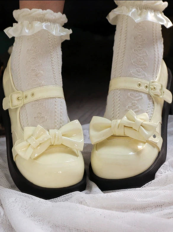 Lolita Sweet Round Toe Mid Heel Ribbon Mary Jane Shoes