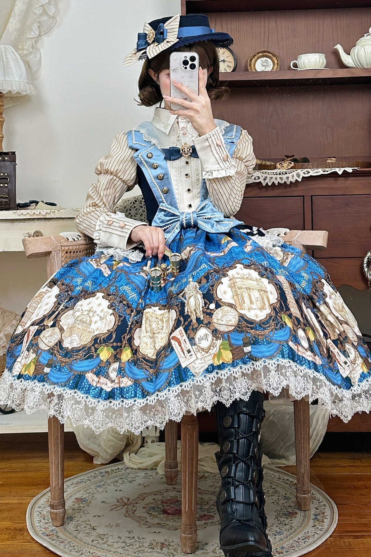 [Reservation Deadline: November 6] Navy Blue/Brown Classic Italian Travel Diary Lolita Vintage Print Bow Bustier JSK Dress with Metal Buttons & Lace Detail