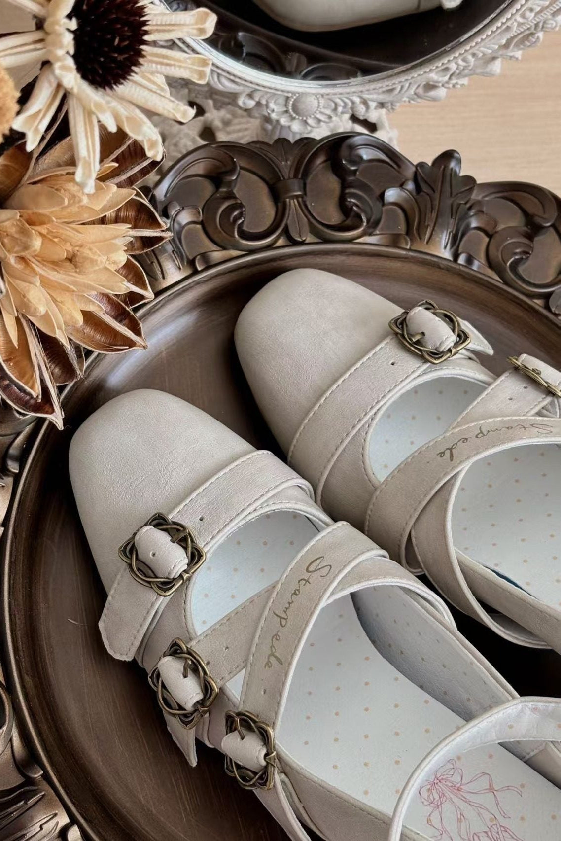 レトロロリータスクエアヒールシューズ