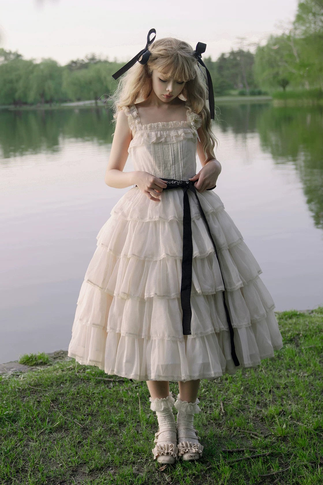 [Pre-order Deadline: July 31] Romantic Sweet Lolita Square-Neck Tiered JKS Ribbon Dress