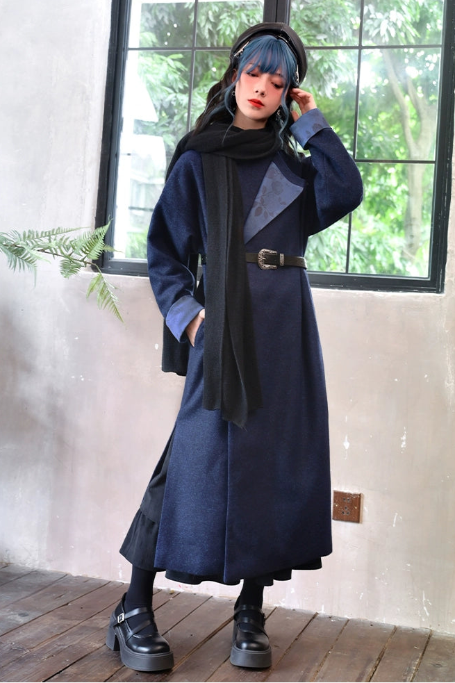 China Robe Wool Long Jacket