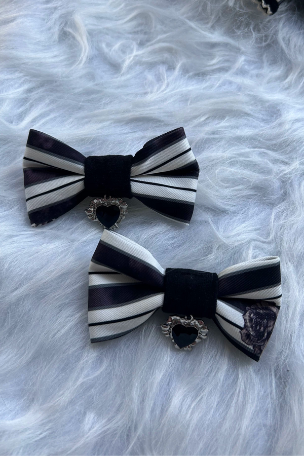 【10月3日予約締切】Black/White Elegant Gothic Series Accessories(Black Butterfly Print Striped Ribbon Hat, Black Rose Ribbon Brooch, Ribbon KC, Hair Clip Pair, Bonnet)