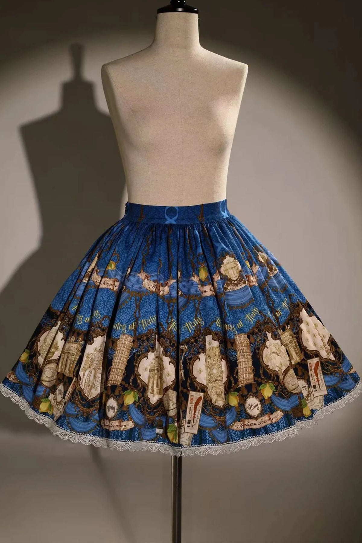 [Pre-order Deadline: November 6] Navy Blue/Brown Classic Italian Travel Diary Lolita Vintage Print Skirt