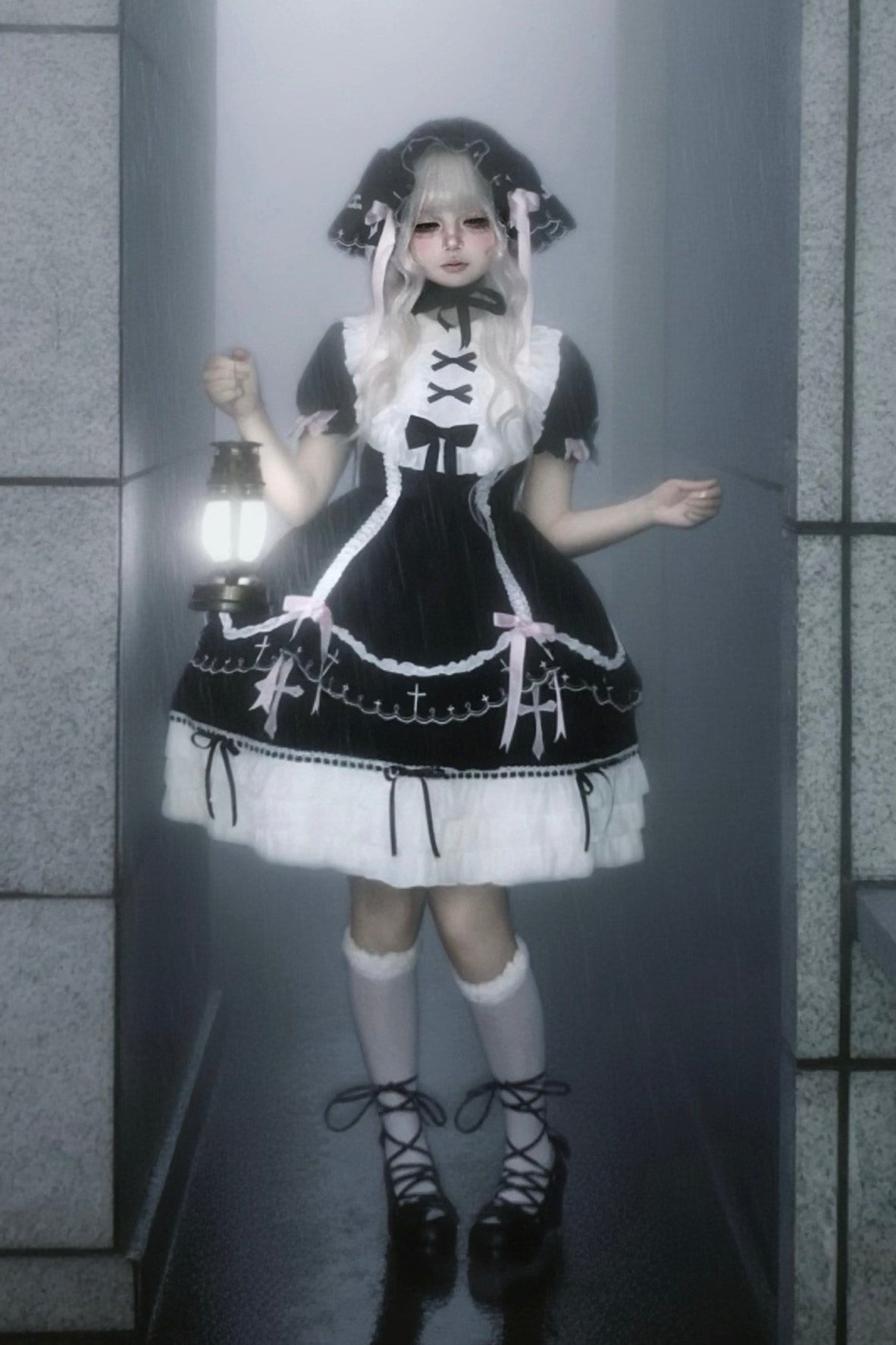 【10月4日予約締切】Black Pink Gothic-Inspired Sweet Lolita Ribbon Ruffle Dress＋Cross Embroidery Ribbon Cape