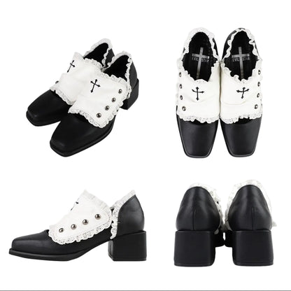 [Reservierungsschluss 24. Mai] Gothic-Lolita-Prinzenschuhe mit Spitzenbesatz und Kreuzdetail
