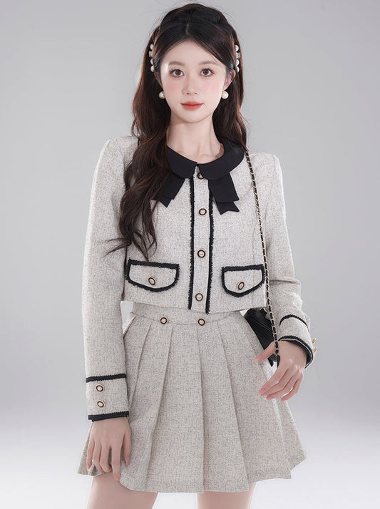 프렌치 쇼트 스타일 재킷 + 시크한 블라우스 + 플리츠 스커트