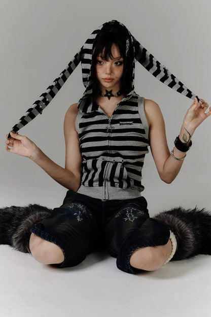 レトロストライプドラビットイヤートップス