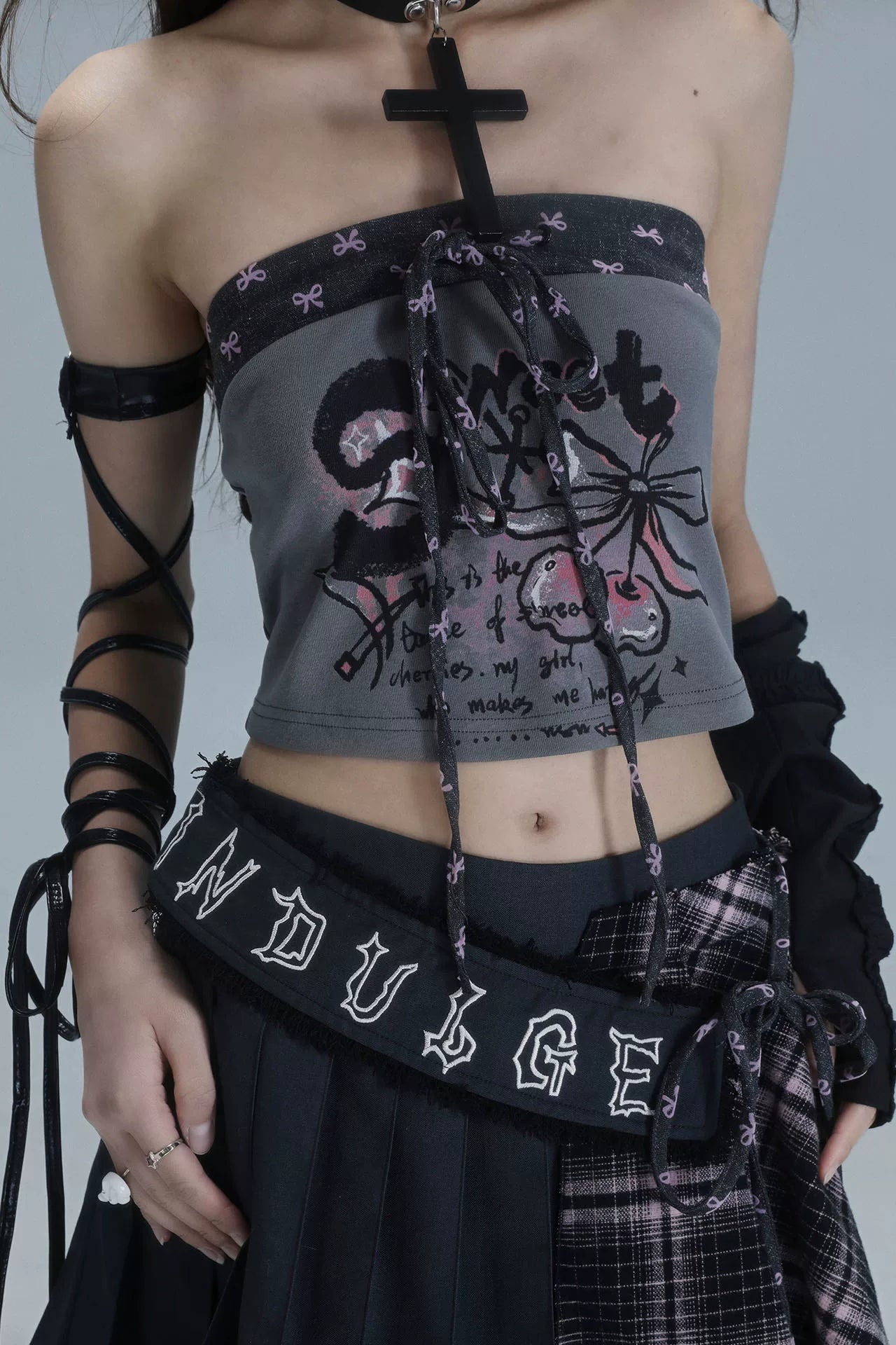 Y2Kパッチワークプリンテッドチューブトップ