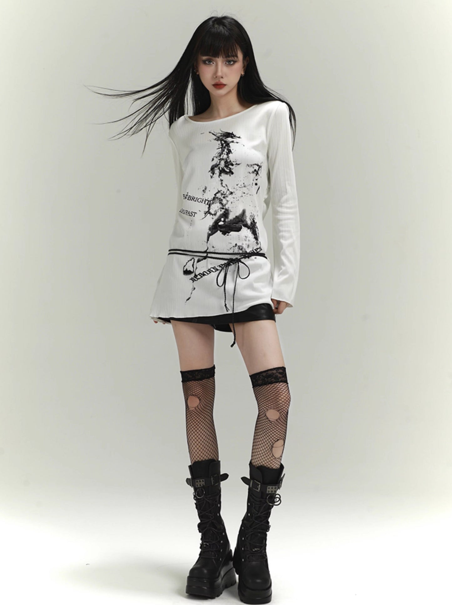 Ghost Girl White Knit T-shirt Dress