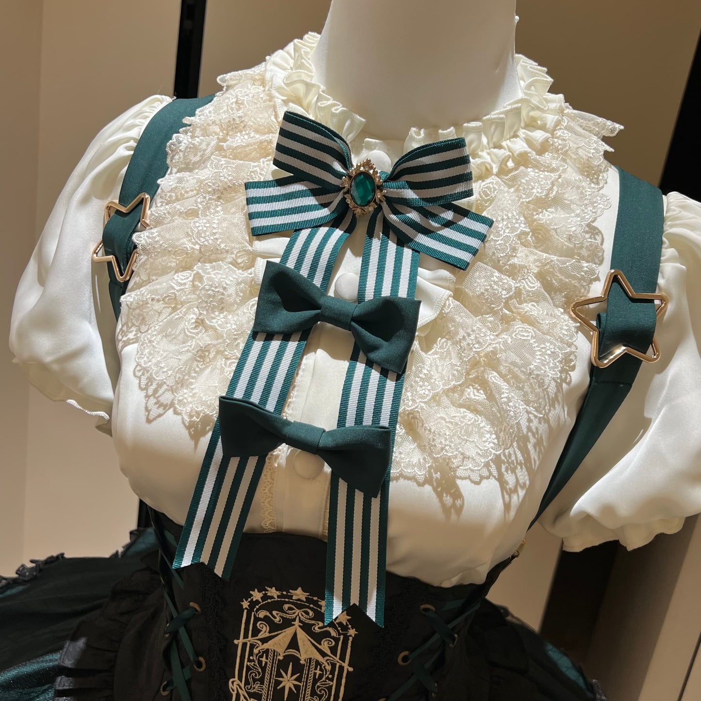 [Pre-order Deadline: May 20] Magical Girl Lolita Elegant Lace Puff Sleeve Shirt + Black x Green Ribbon Corset Tiered Dress + Mini Hat