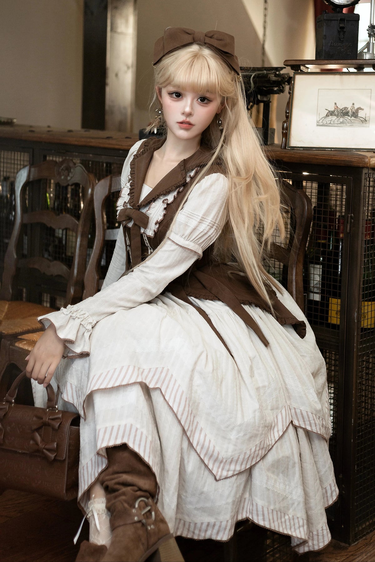 【10月14日予約締切】Brown Vintage Classic Lolita Puff Sleeve Ribbon Frill Collar Handkerchief Hem Bustier Layered Dress + Detachable Sleeves + Ribbon KC + Hair Clip